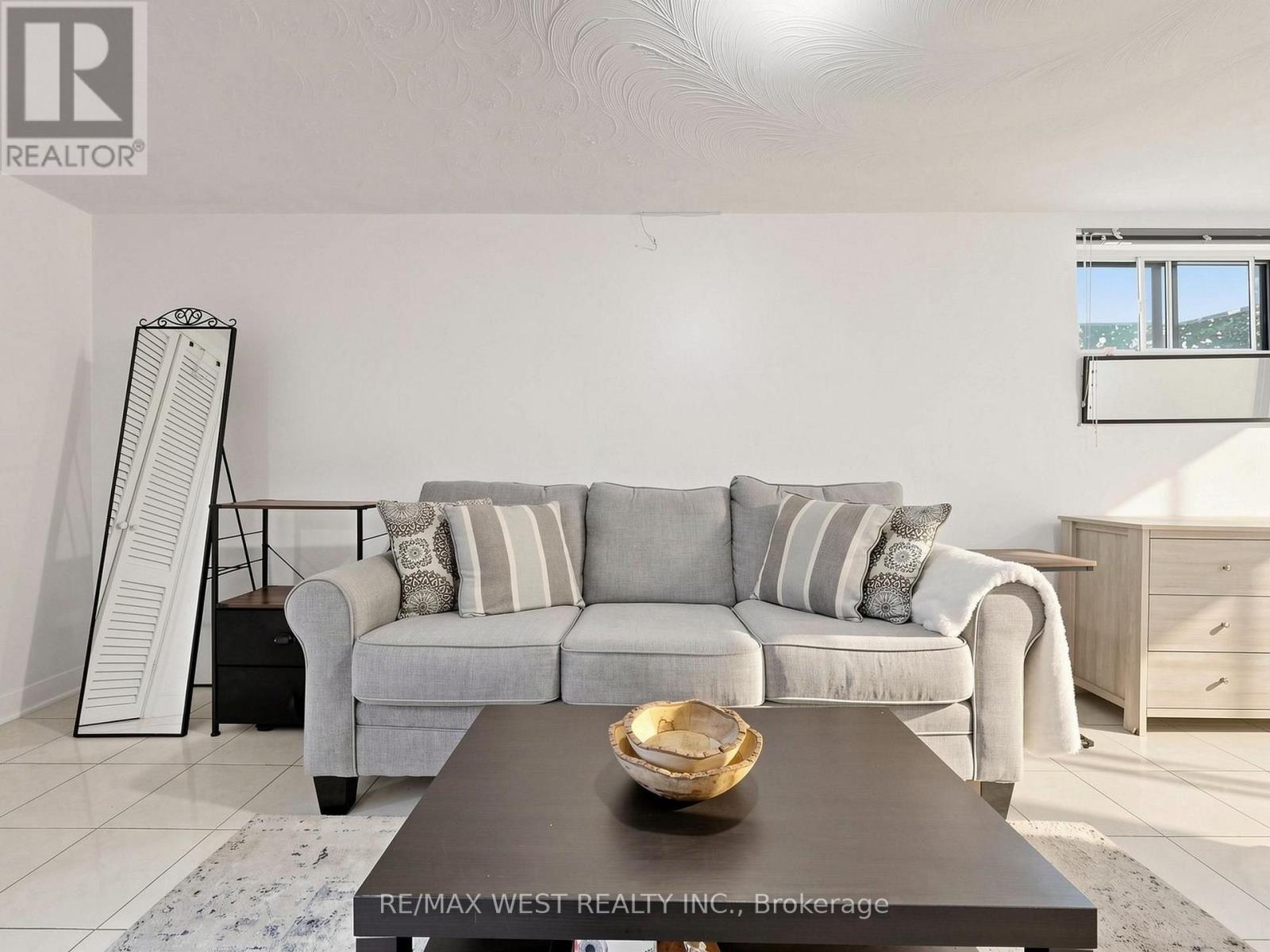 941 Willowdale Avenue, Toronto, Ontario  M2M 3C3 - Photo 30 - C13719102