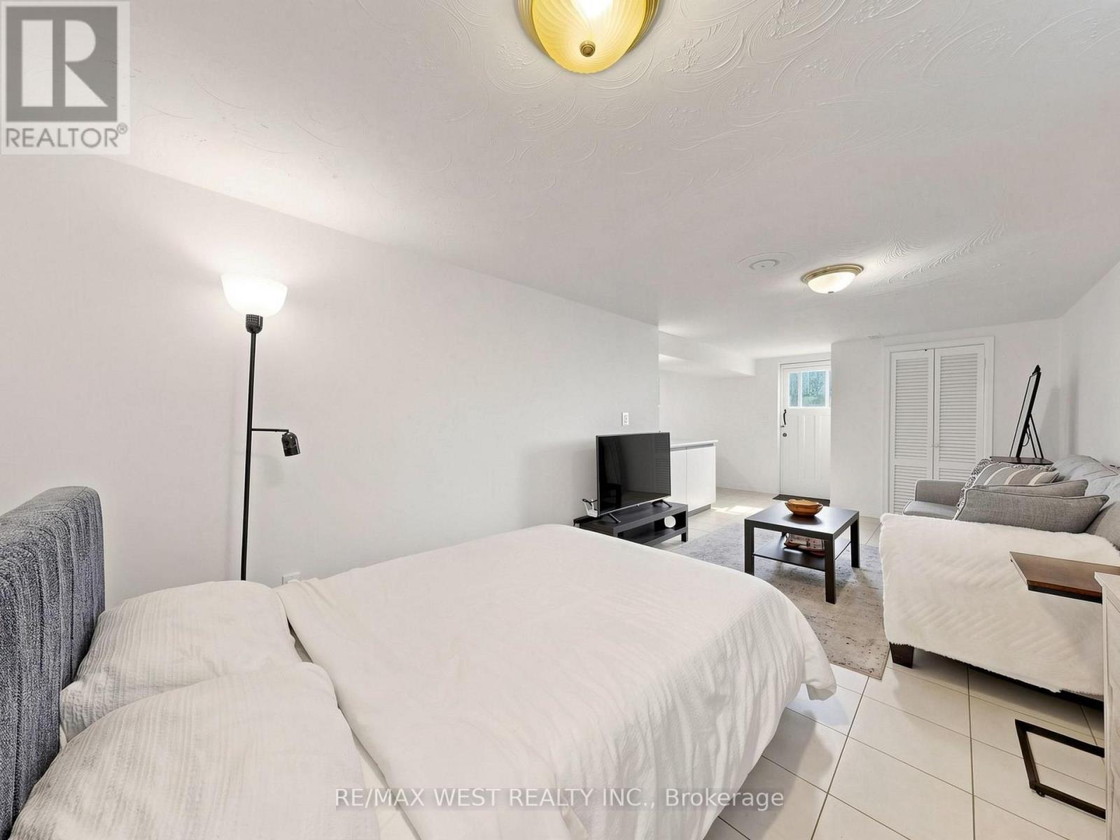 941 Willowdale Avenue, Toronto, Ontario  M2M 3C3 - Photo 34 - C13719102