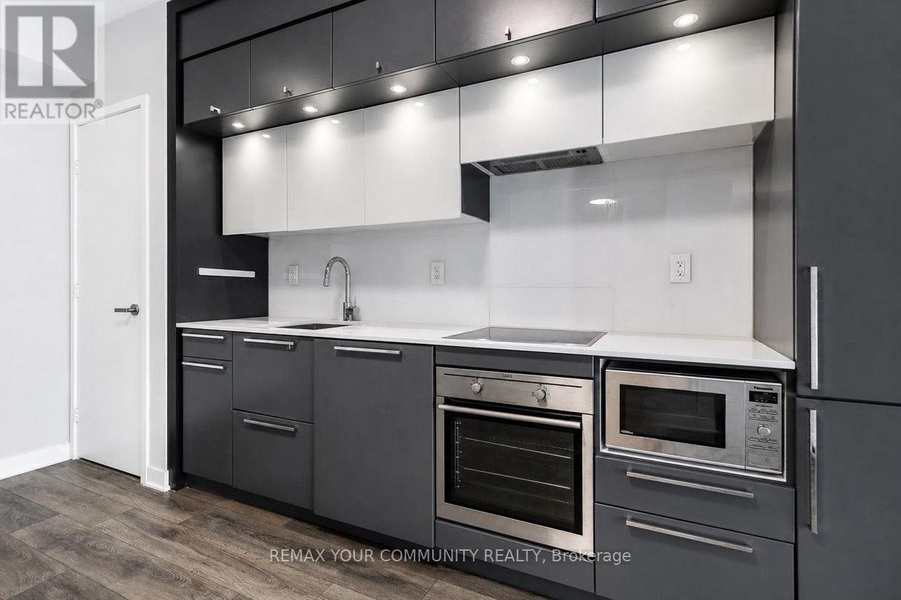 2711 - 15 Grenville Street, Toronto, Ontario  M4Y 0B9 - Photo 7 - C13719136
