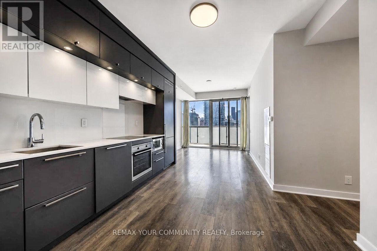 2711 - 15 Grenville Street, Toronto, Ontario  M4Y 0B9 - Photo 9 - C13719136