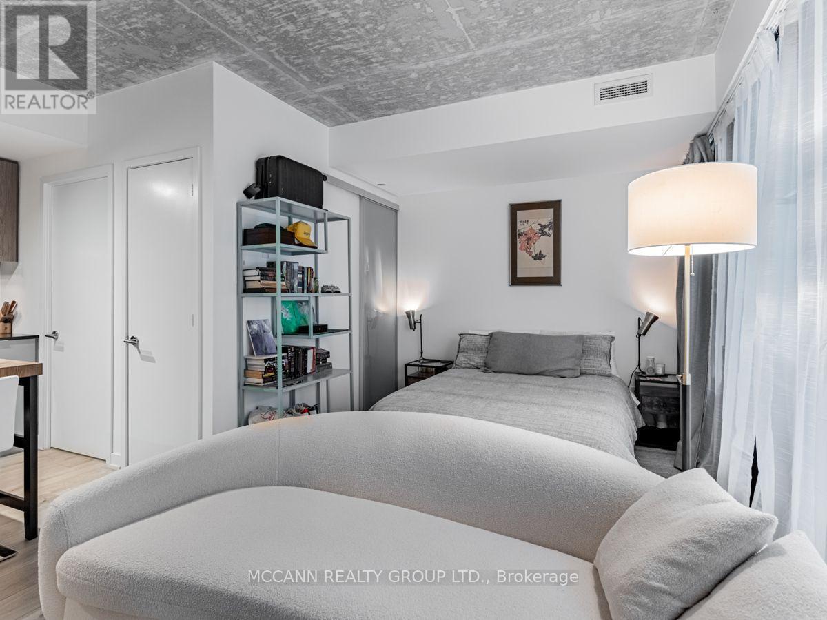 332 - 161 Roehampton Avenue, Toronto, Ontario  M4P 1P9 - Photo 14 - C13719168