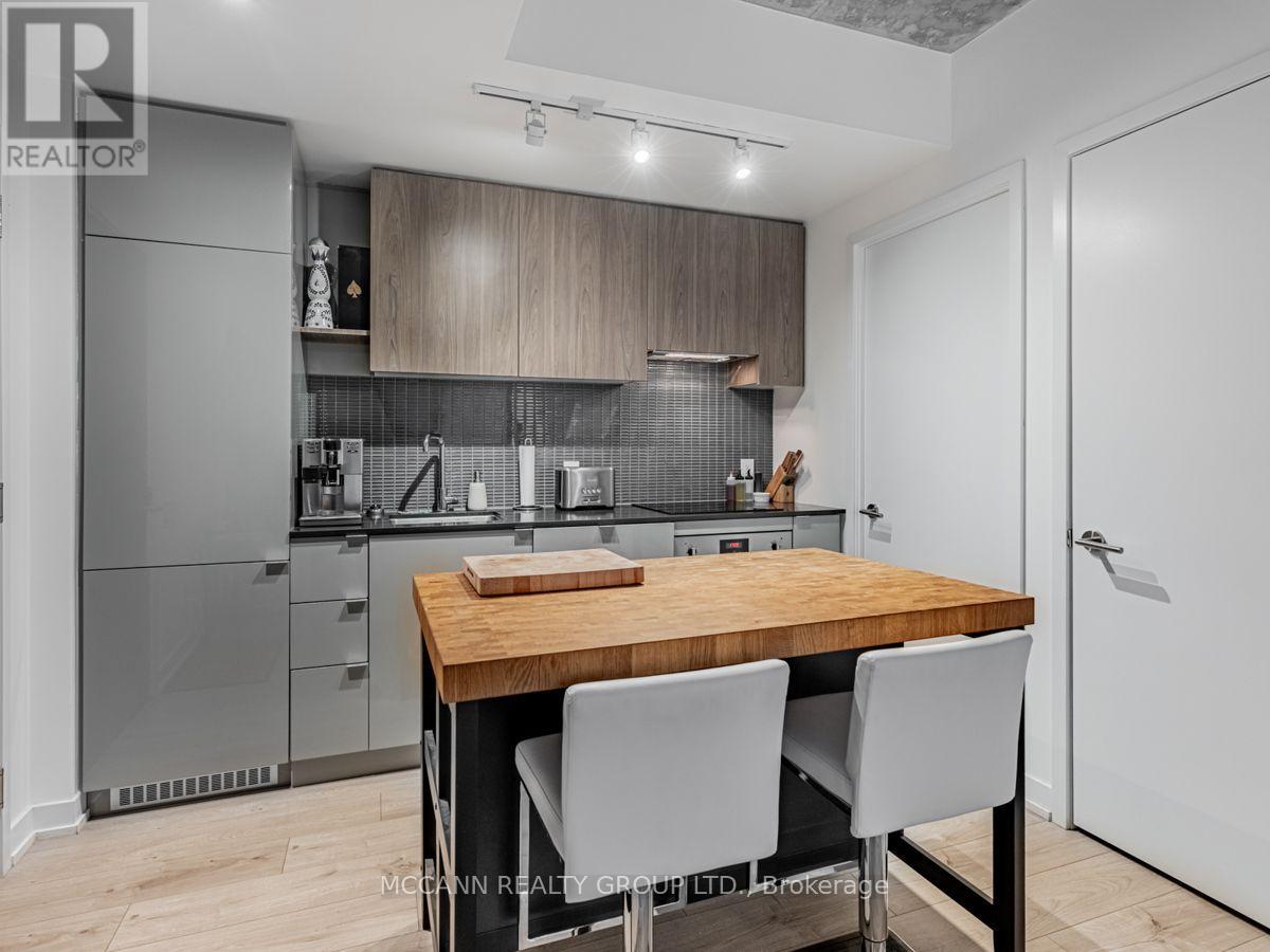 332 - 161 Roehampton Avenue, Toronto, Ontario  M4P 1P9 - Photo 6 - C13719168