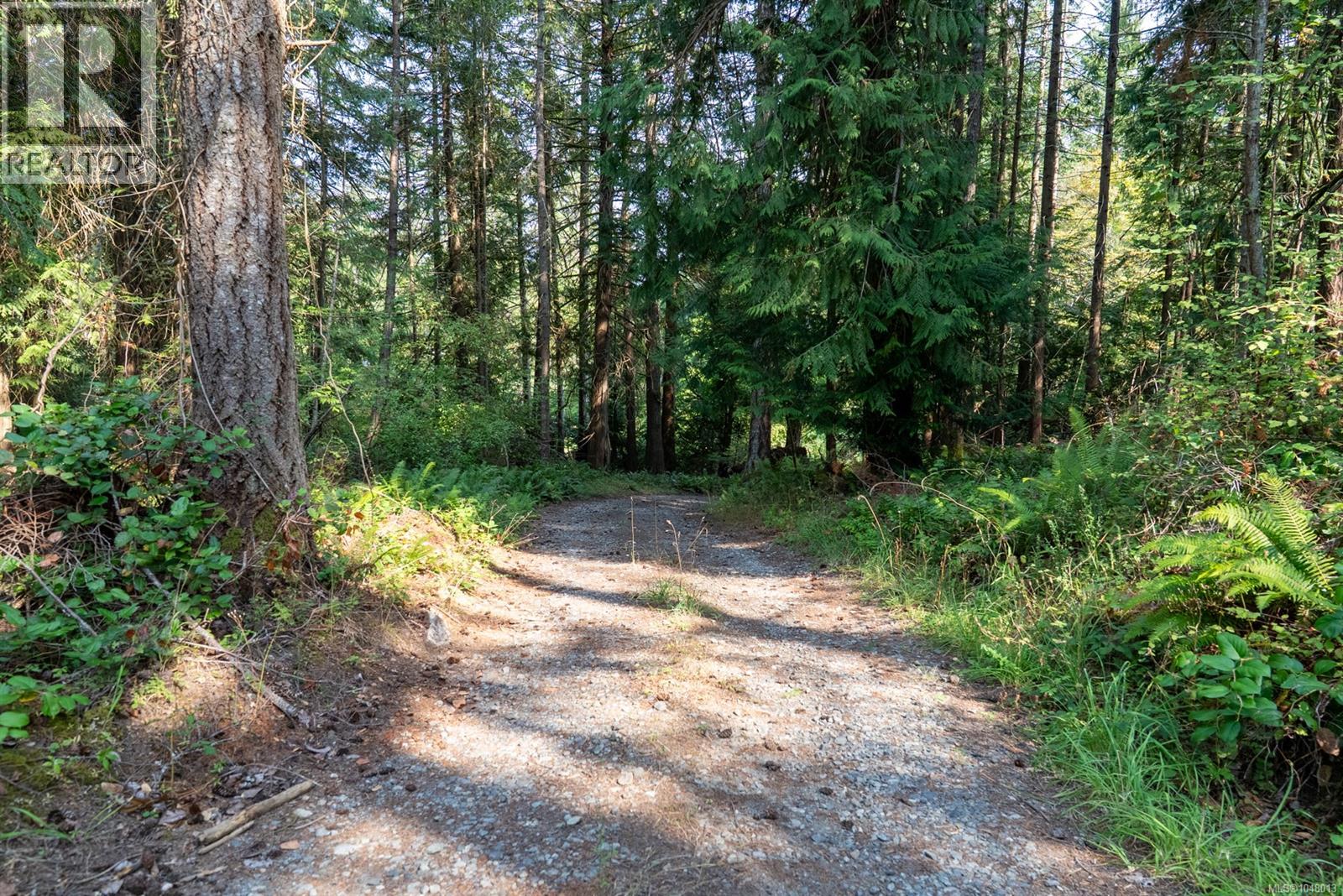4535 Bedwell Harbour Rd, Pender Island, British Columbia  V0N 2M1 - Photo 4 - 1048013