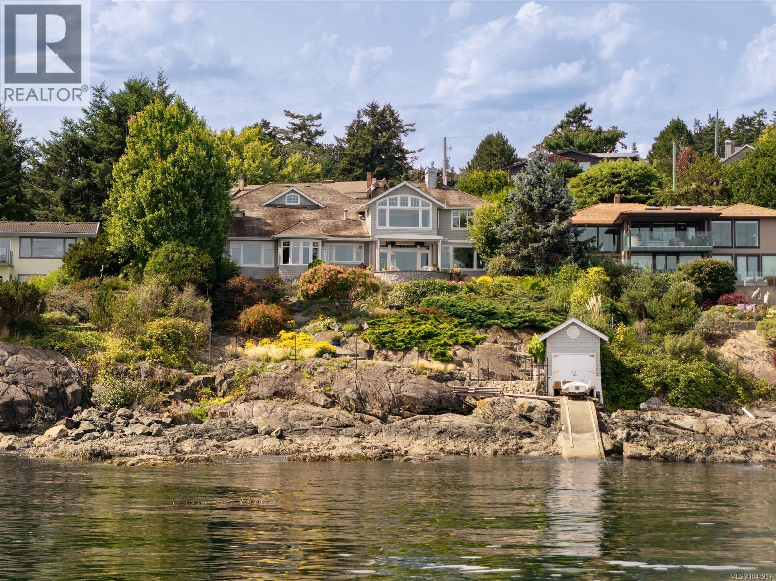 2924 Mt. Baker View Rd, Saanich, British Columbia  V8N 1Z5 - Photo 64 - 1047937