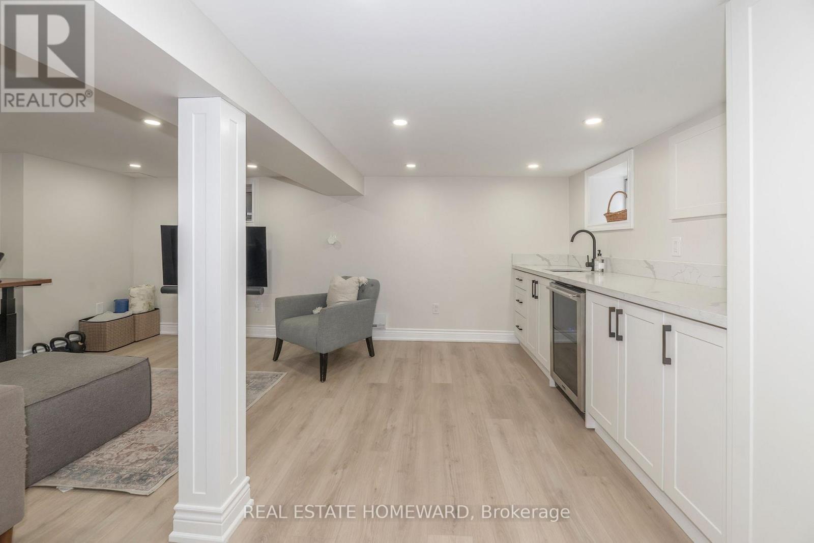 53 Pepler Avenue, Toronto, Ontario  M4J 2Y7 - Photo 17 - E13718998