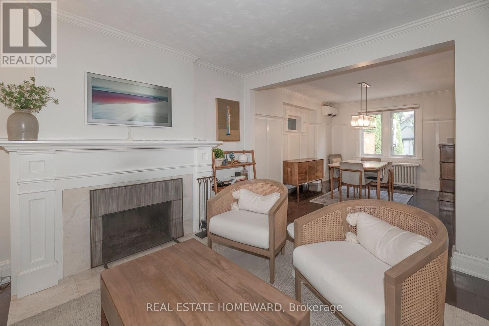 53 Pepler Avenue, Toronto, Ontario  M4J 2Y7 - Photo 6 - E13718998