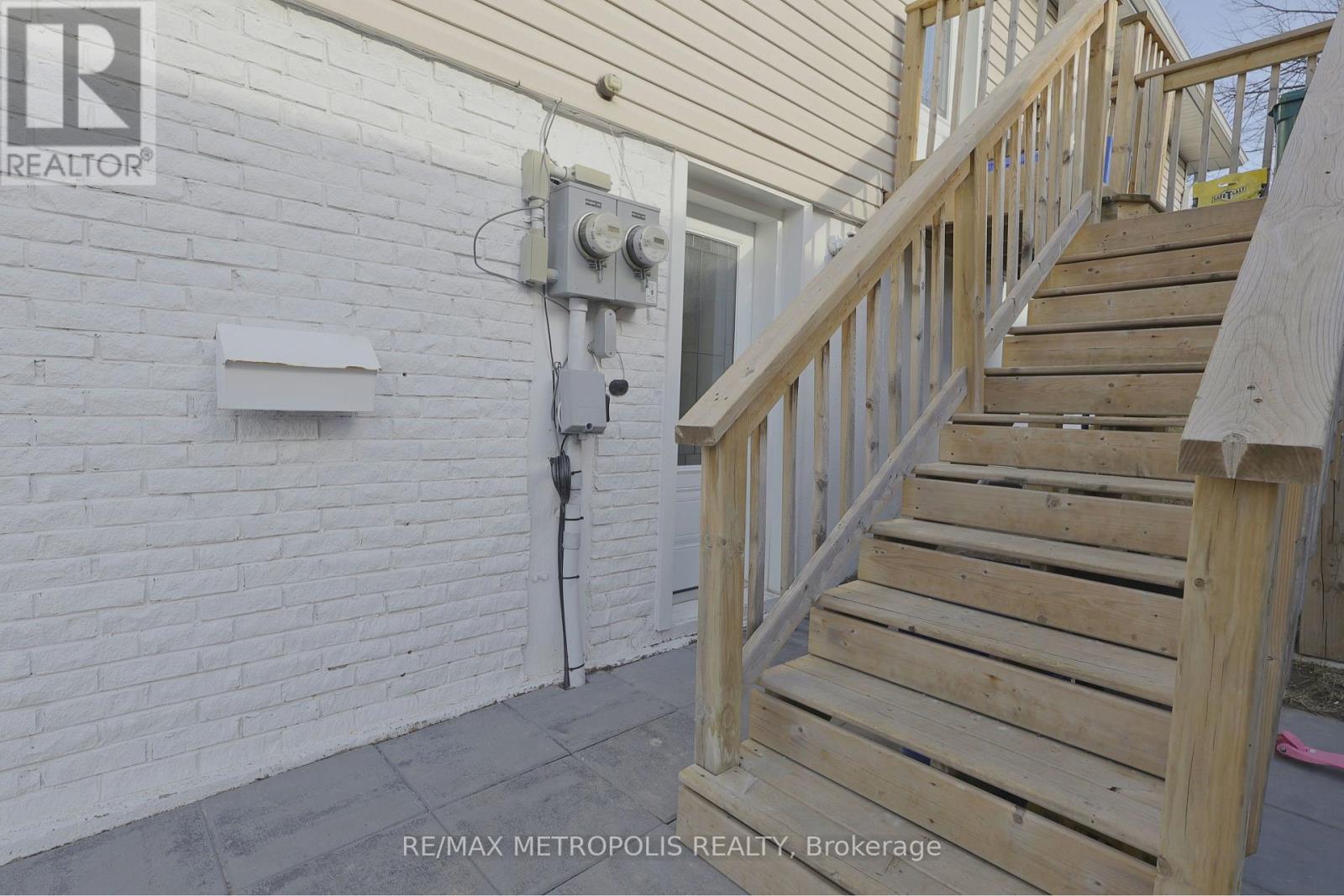 Lower - 1217 Norman Court, Oshawa, Ontario  L1H 7X2 - Photo 11 - E13719042