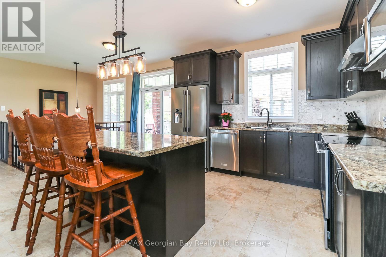 936 Jordeli Lane, Midland, Ontario  L4R 0A6 - Photo 10 - S13719048