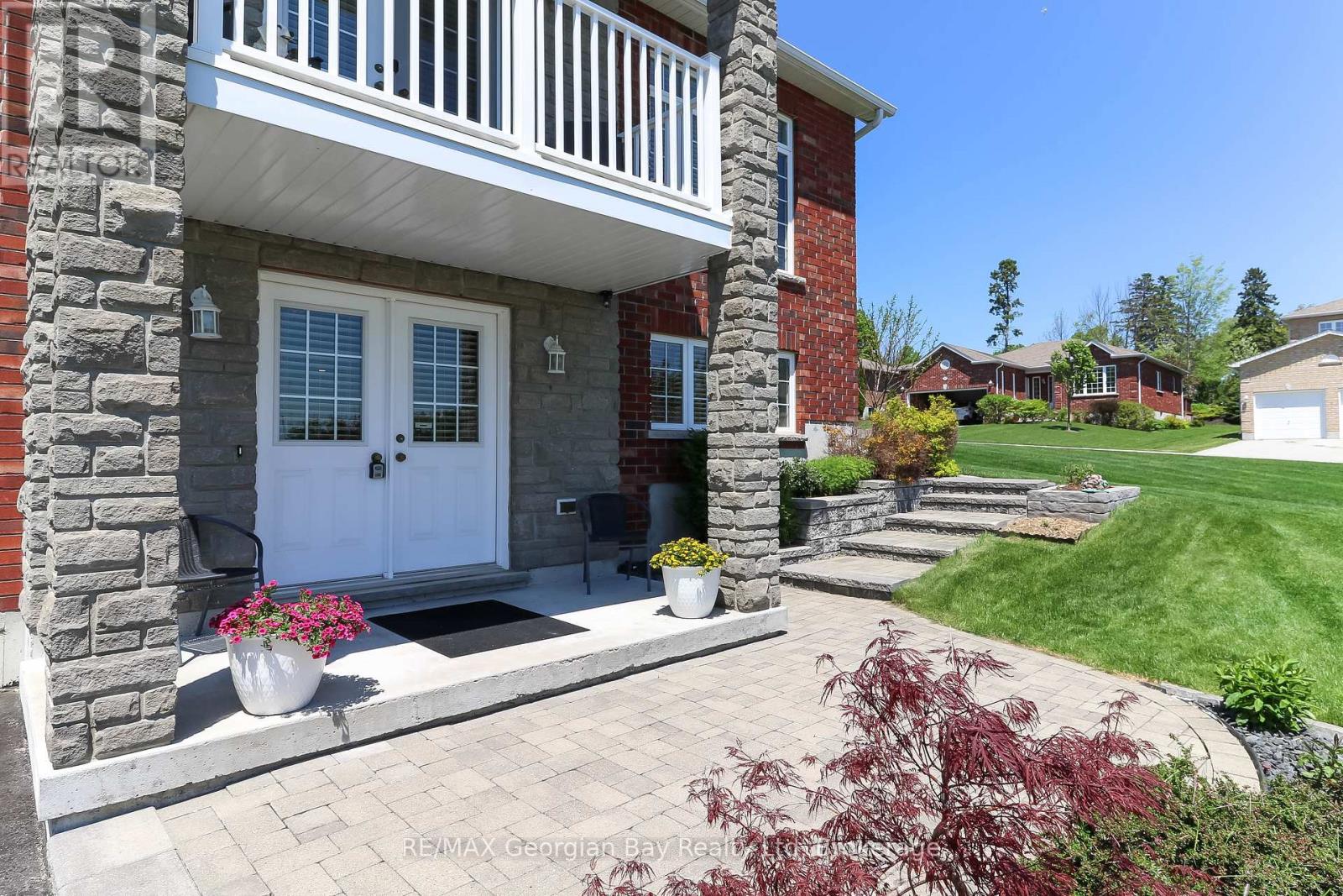 936 Jordeli Lane, Midland, Ontario  L4R 0A6 - Photo 4 - S13719048