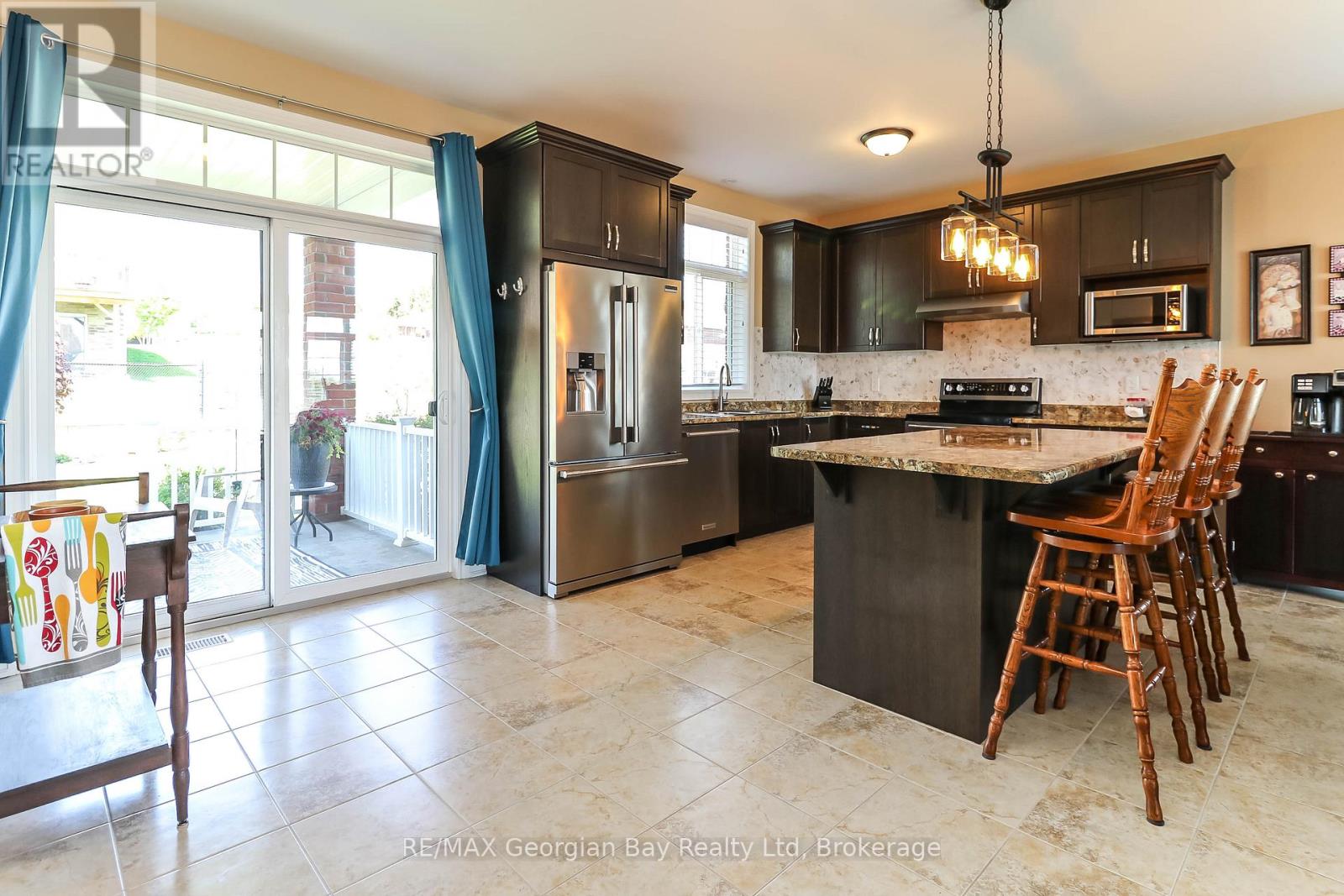 936 Jordeli Lane, Midland, Ontario  L4R 0A6 - Photo 7 - S13719048