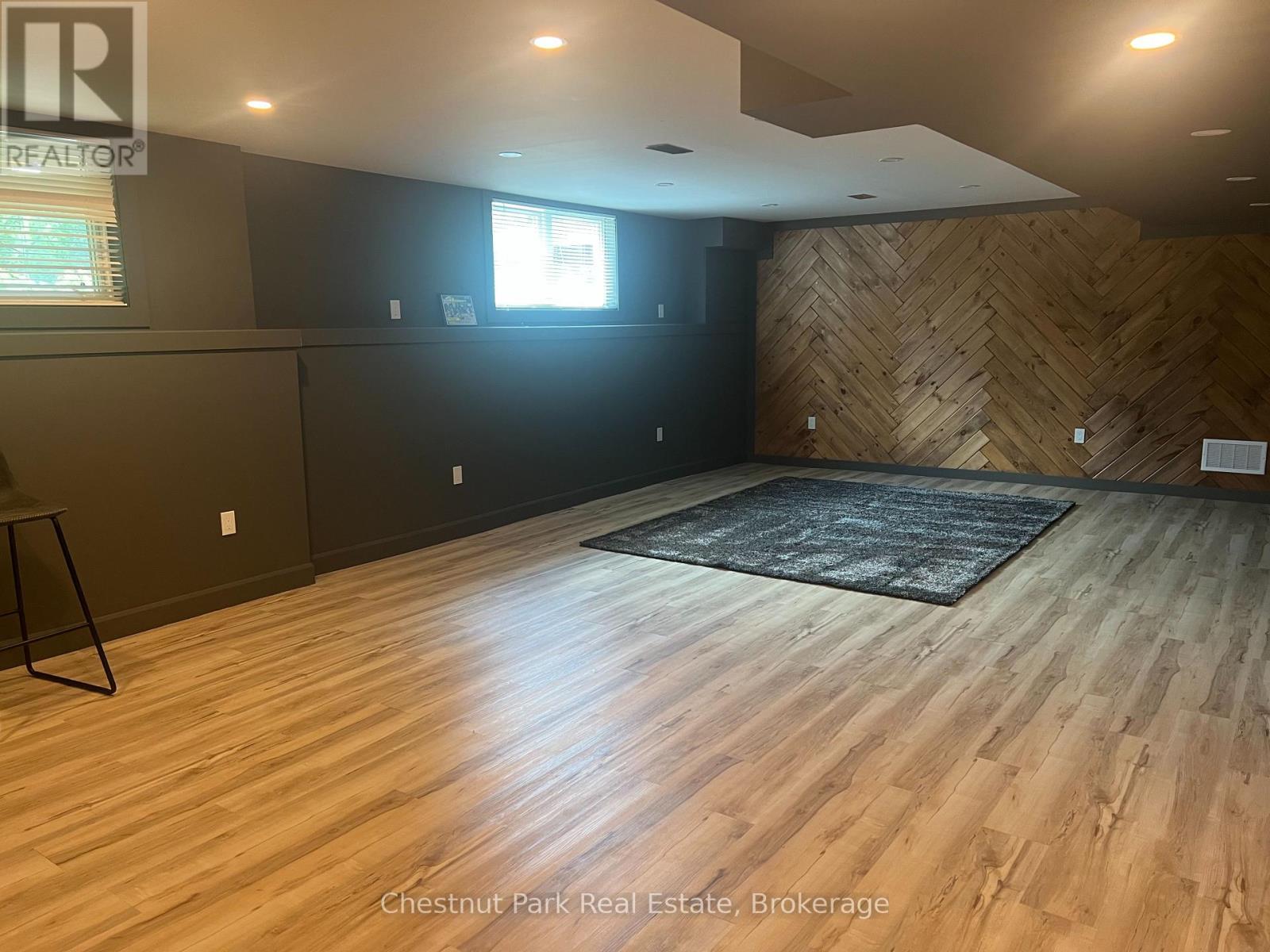 22 Kennedy Avenue, Collingwood, Ontario  L9Y 0Z5 - Photo 34 - S13719124