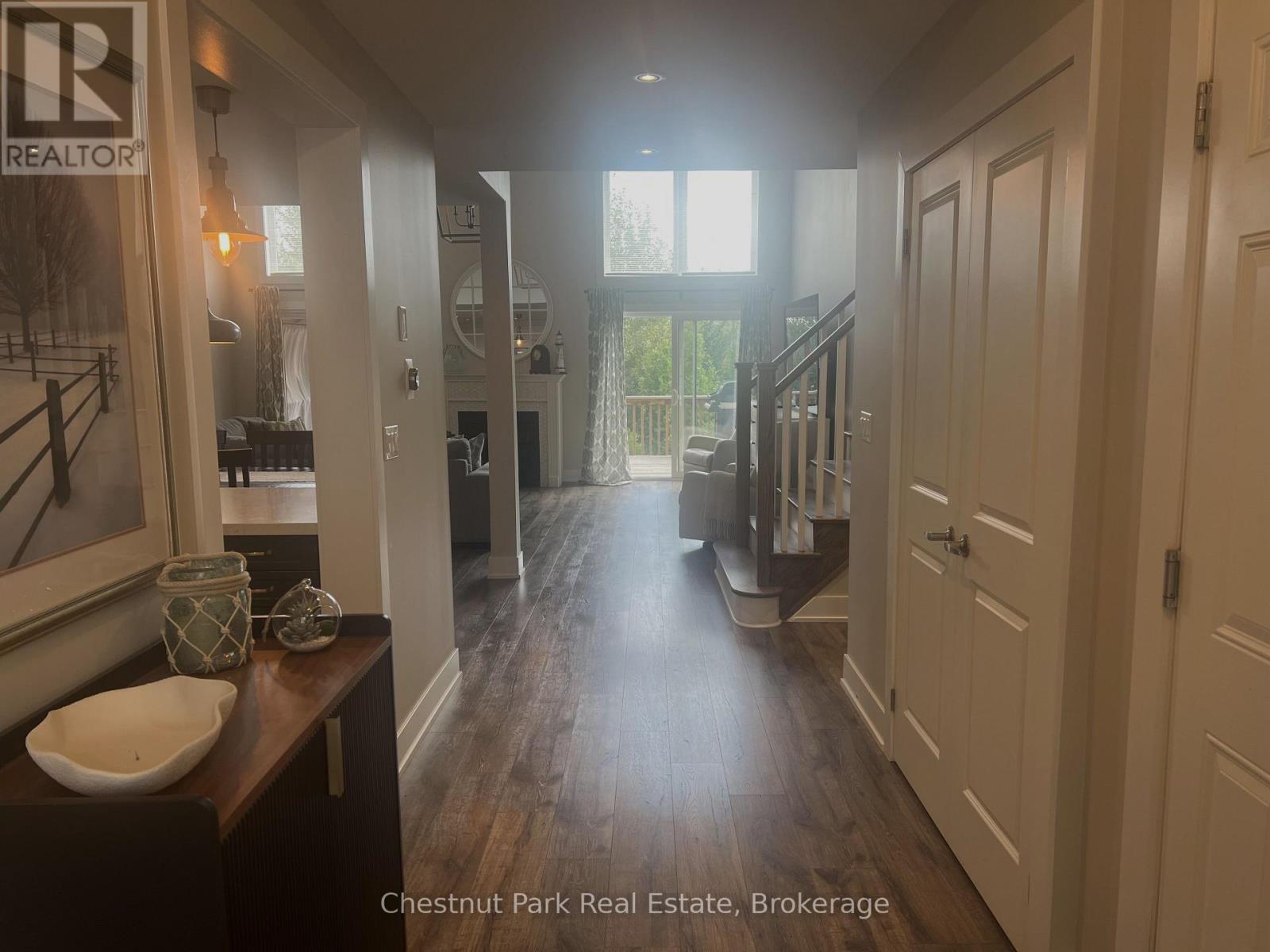 22 Kennedy Avenue, Collingwood, Ontario  L9Y 0Z5 - Photo 8 - S13719124
