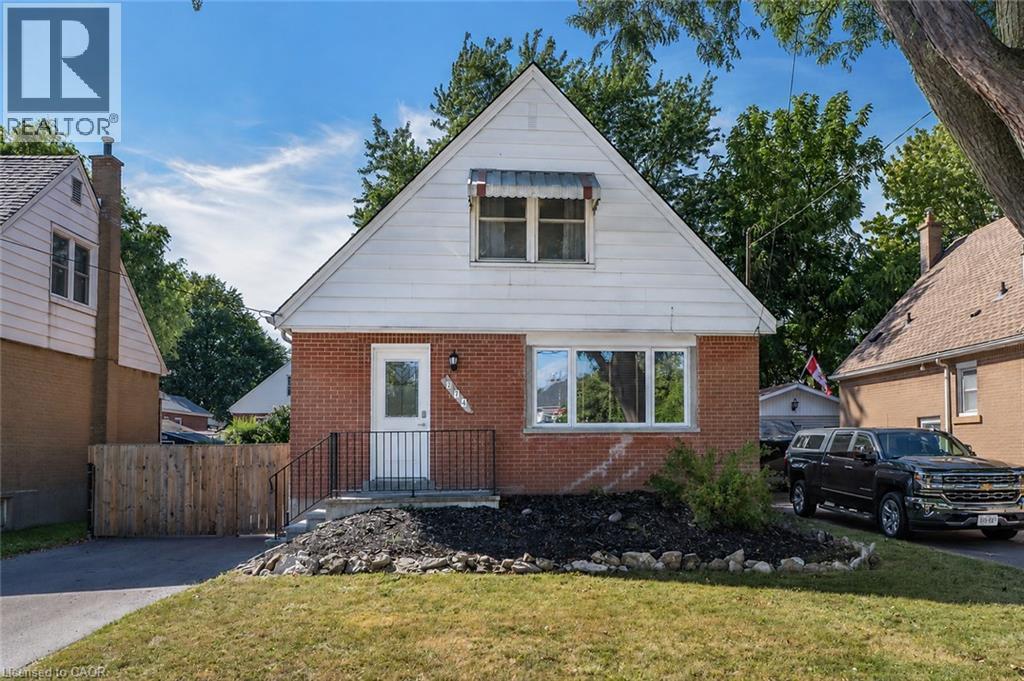 274 EAST 38TH Street, Hamilton, Ontario