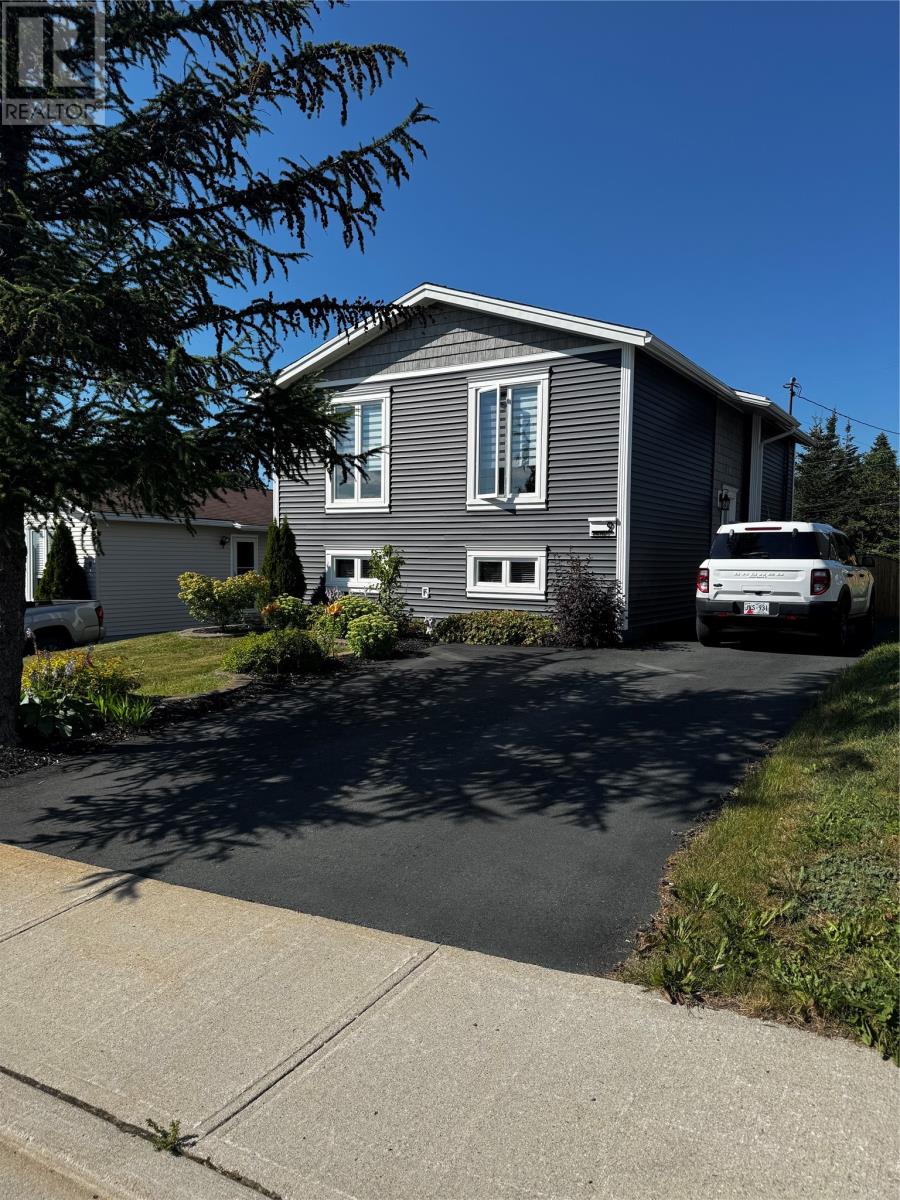9 Elmcliffe Street, Mount Pearl — photo 32