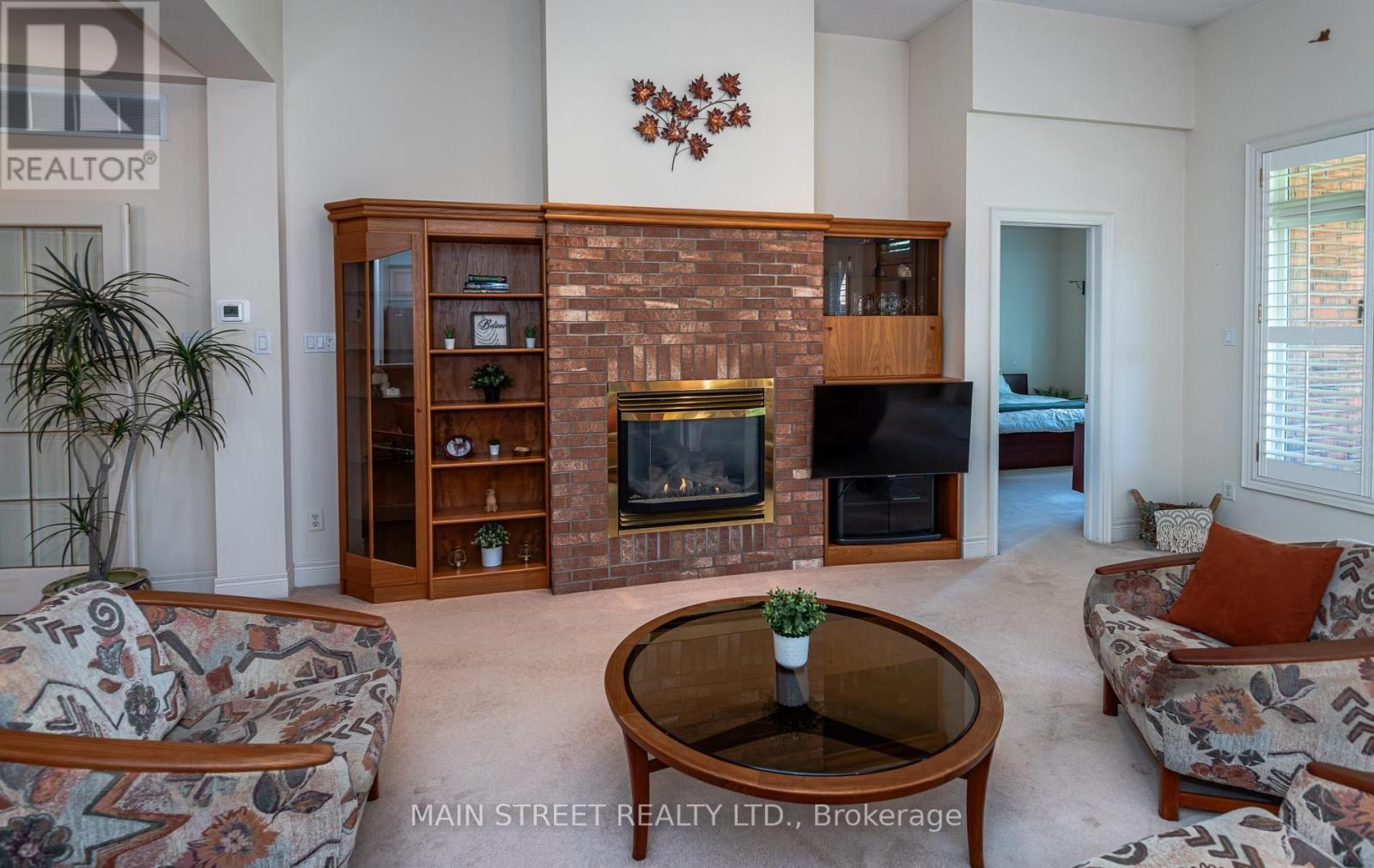 54 Couples Gallery, Whitchurch-Stouffville, Ontario  L4A 1M6 - Photo 11 - N13719040