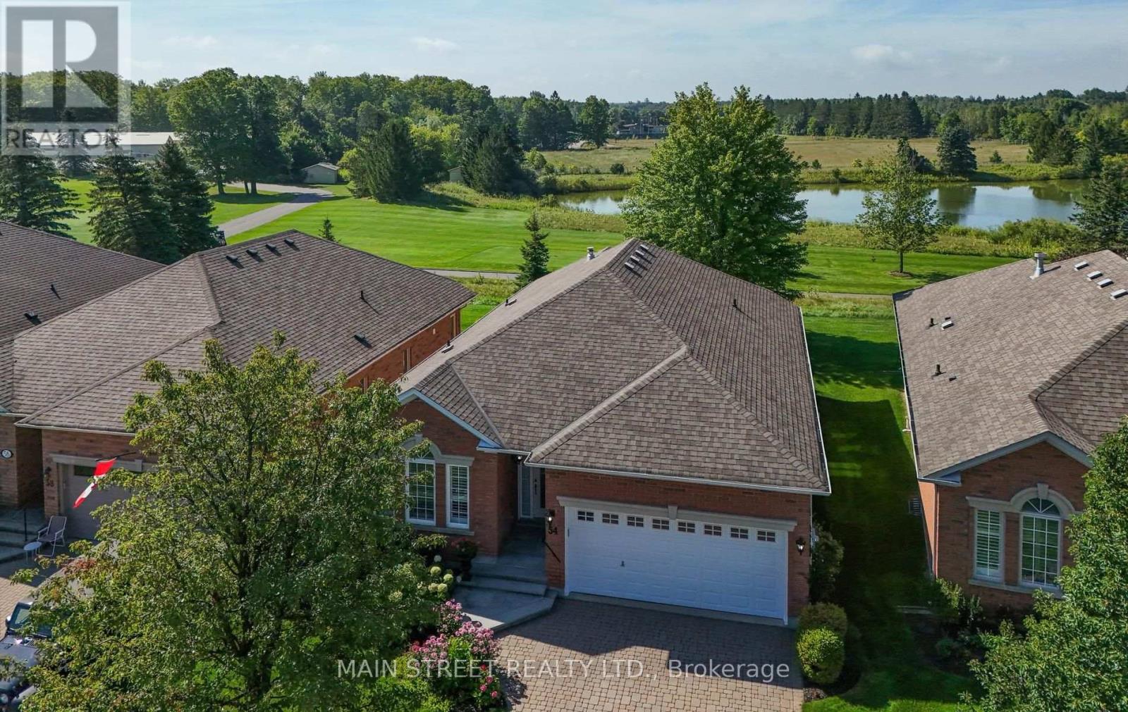 54 Couples Gallery, Whitchurch-Stouffville, Ontario  L4A 1M6 - Photo 2 - N13719040