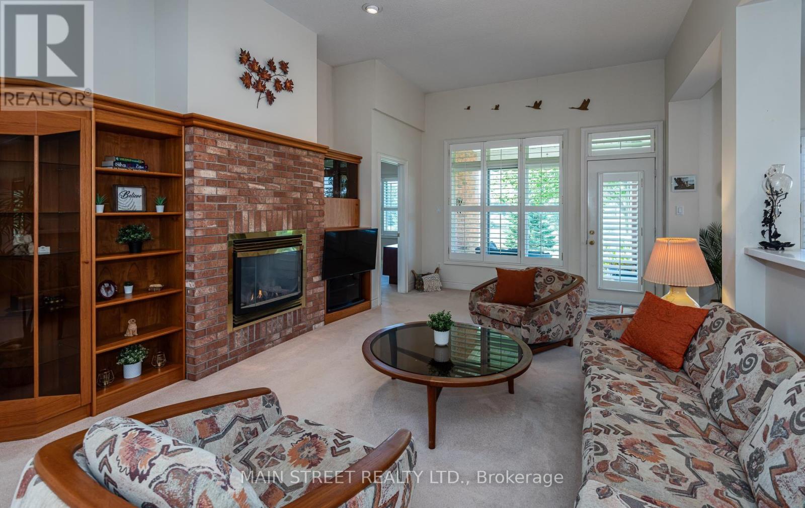 54 Couples Gallery, Whitchurch-Stouffville, Ontario  L4A 1M6 - Photo 9 - N13719040