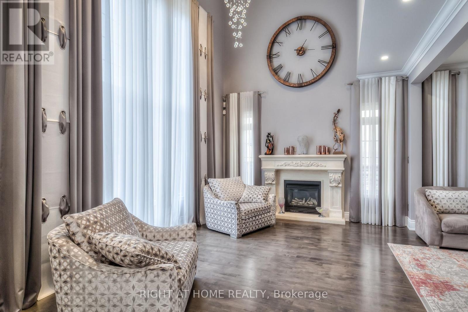 26 Little Natalie Court, Vaughan, Ontario  L6A 0J1 - Photo 2 - N13719044