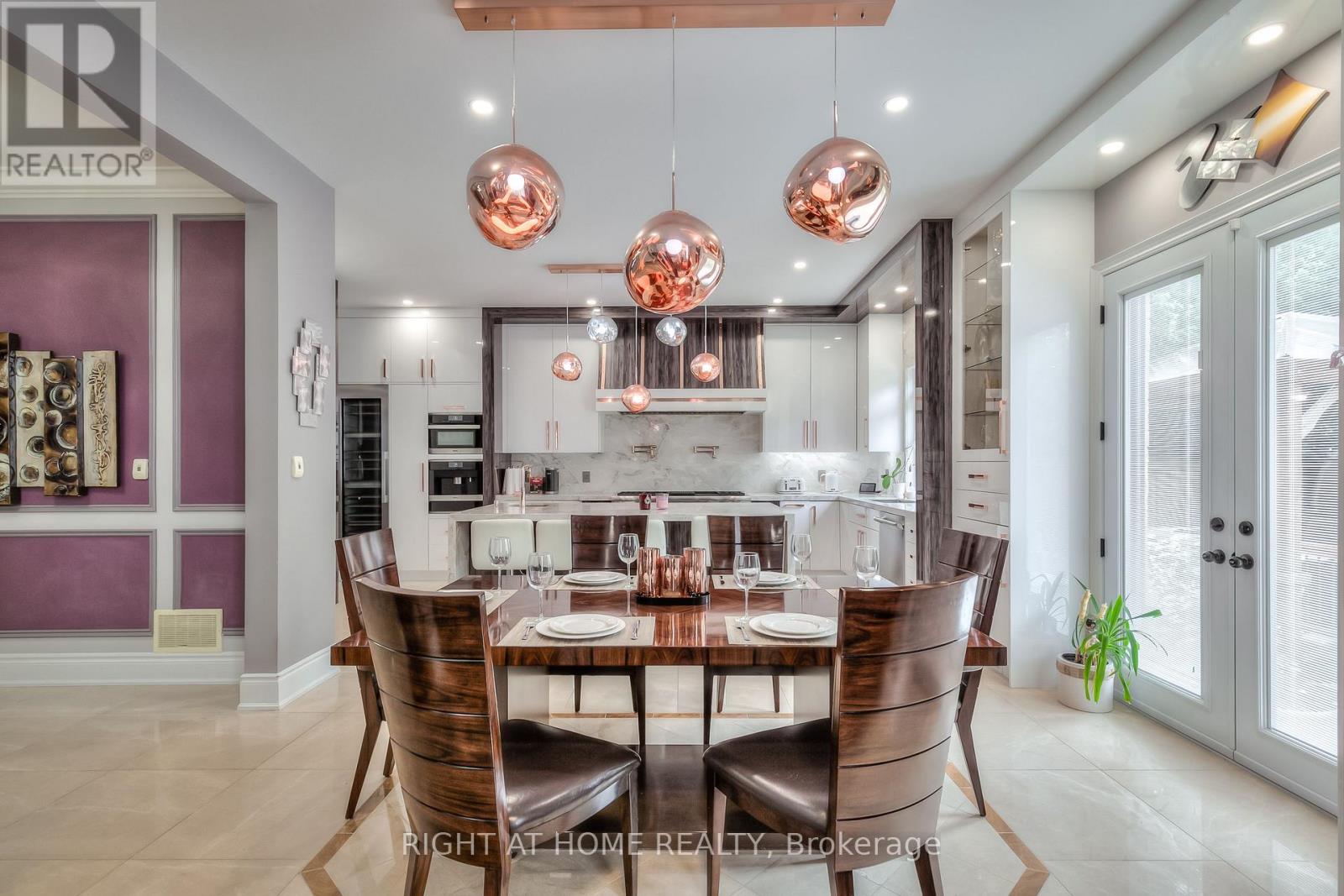 26 Little Natalie Court, Vaughan, Ontario  L6A 0J1 - Photo 6 - N13719044