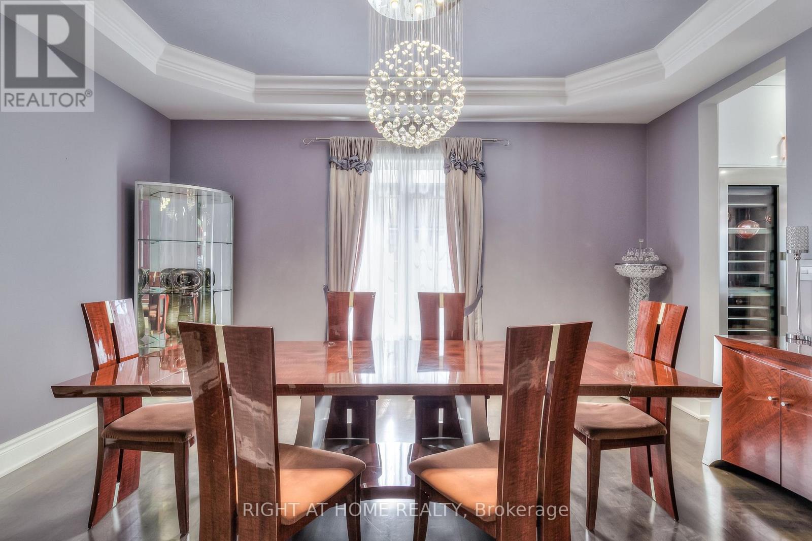 26 Little Natalie Court, Vaughan, Ontario  L6A 0J1 - Photo 8 - N13719044