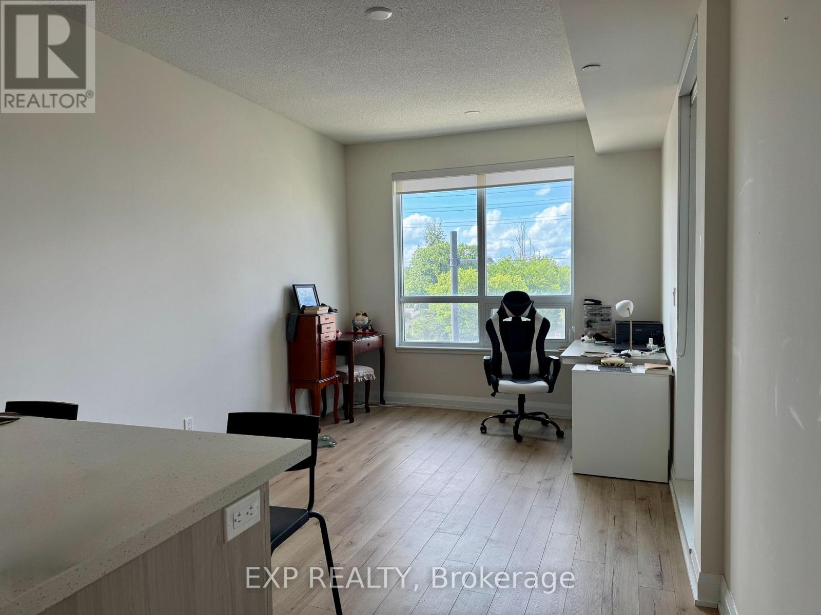 321 - 25 Water Walk Drive, Markham, Ontario  L6G 0G3 - Photo 8 - N13719180