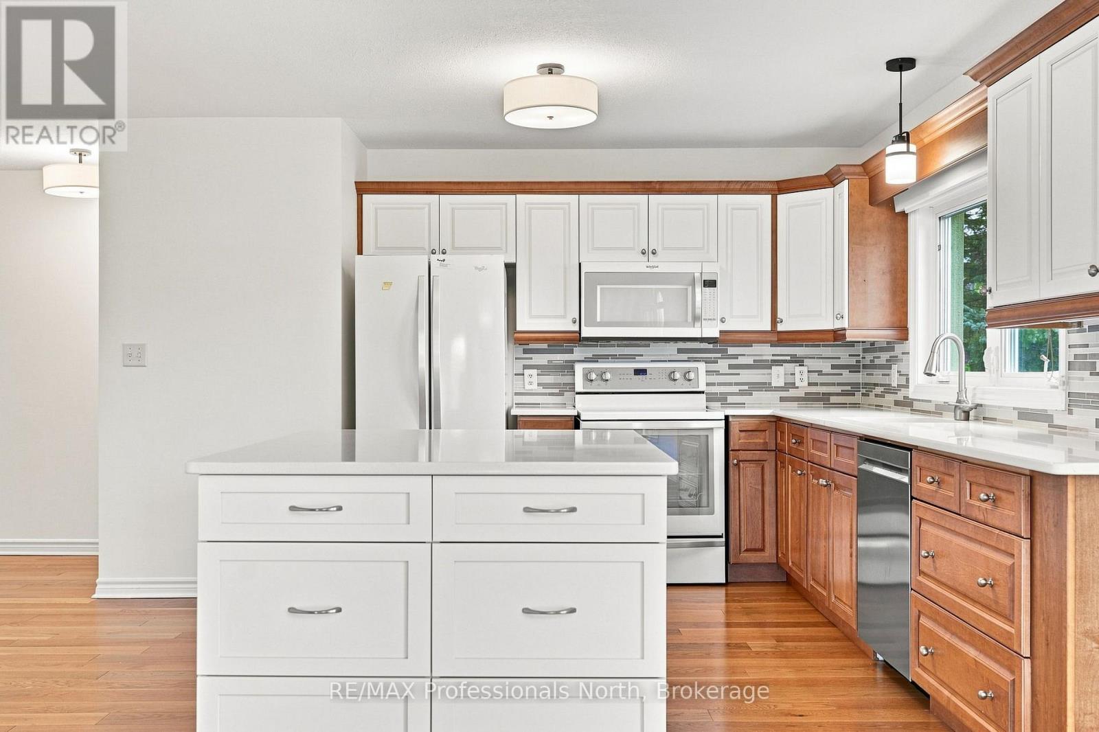 306 - 31 Dairy Lane, Huntsville, Ontario  P1H 2L7 - Photo 12 - X13719046
