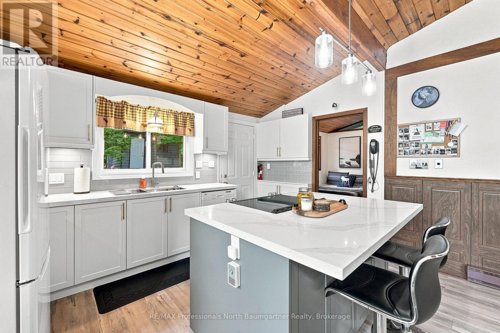 2937 Watts Road, Dysart Et Al (Dysart), Ontario  K0M 1S0 - Photo 7 - X13719158