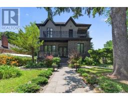 32 CLIFFCREST DRIVE, Toronto, Ontario