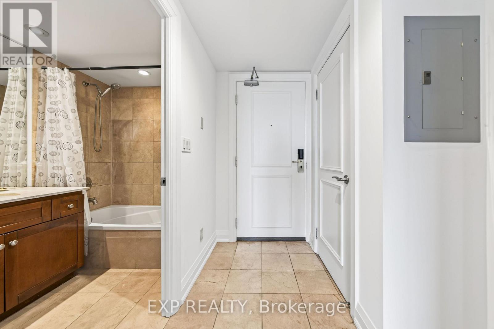 312 - 2737 Keele Street, Toronto, Ontario  M3M 2E9 - Photo 17 - W13718154