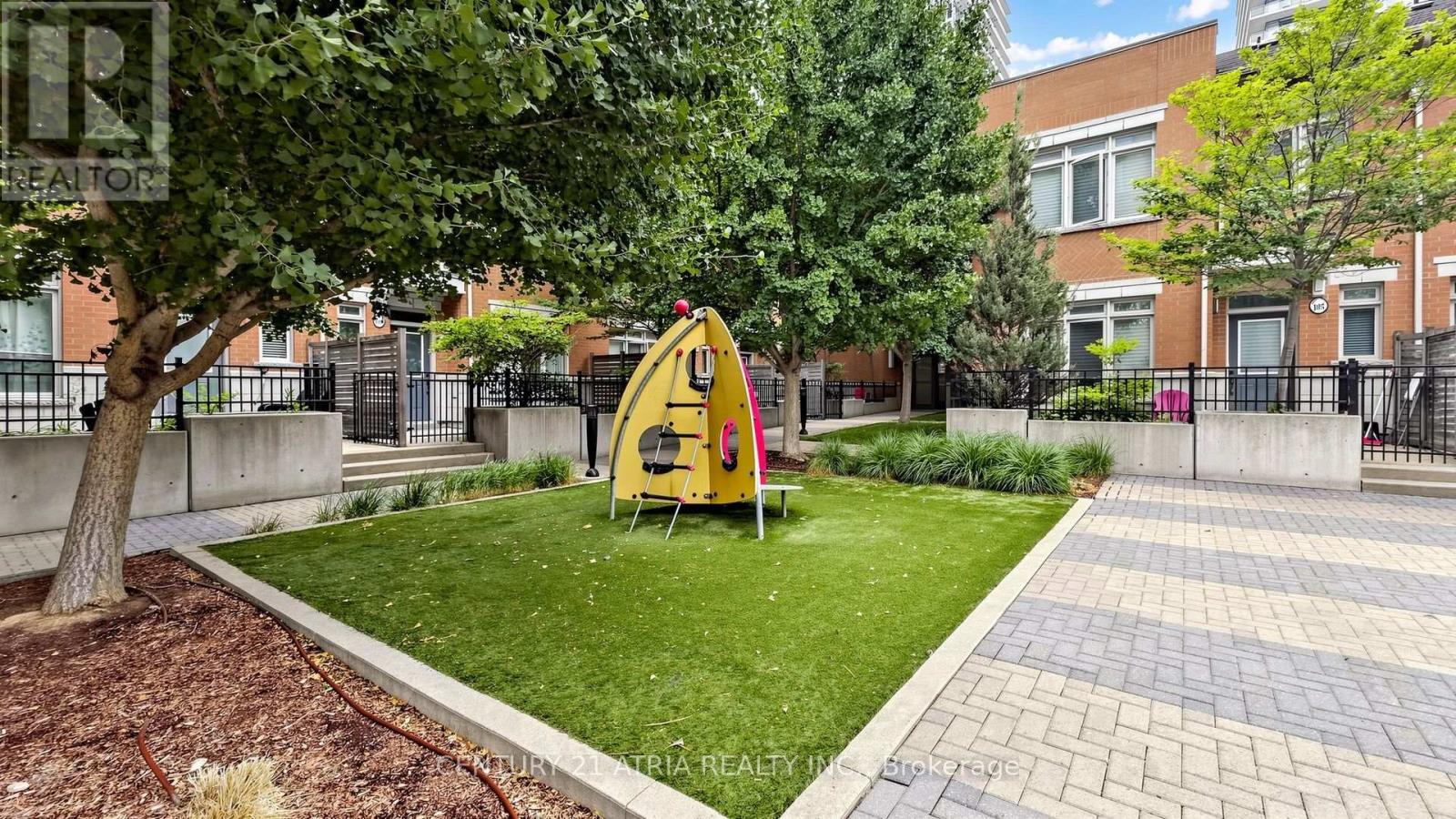 1802 - 385 Prince Of Wales Drive, Mississauga, Ontario  L5B 0C6 - Photo 44 - W13713248
