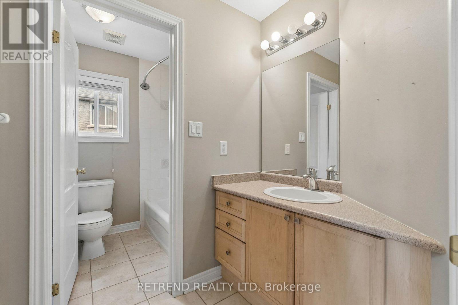 36 Sandringham Drive, Barrie (Innis-Shore), Ontario  L4N 0J9 - Photo 26 - S13719082