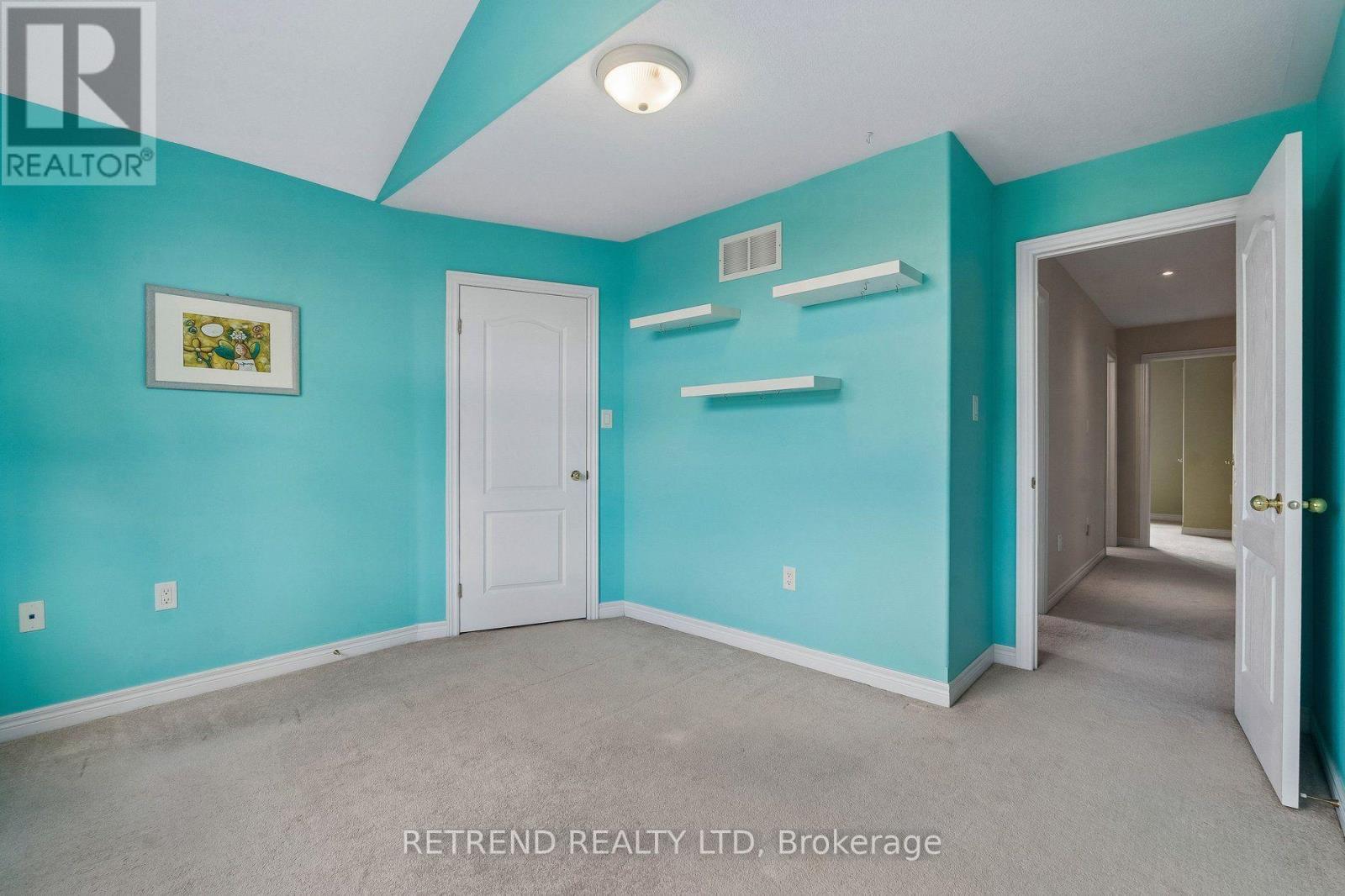 36 Sandringham Drive, Barrie (Innis-Shore), Ontario  L4N 0J9 - Photo 29 - S13719082