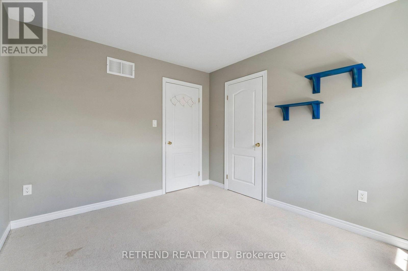 36 Sandringham Drive, Barrie (Innis-Shore), Ontario  L4N 0J9 - Photo 31 - S13719082