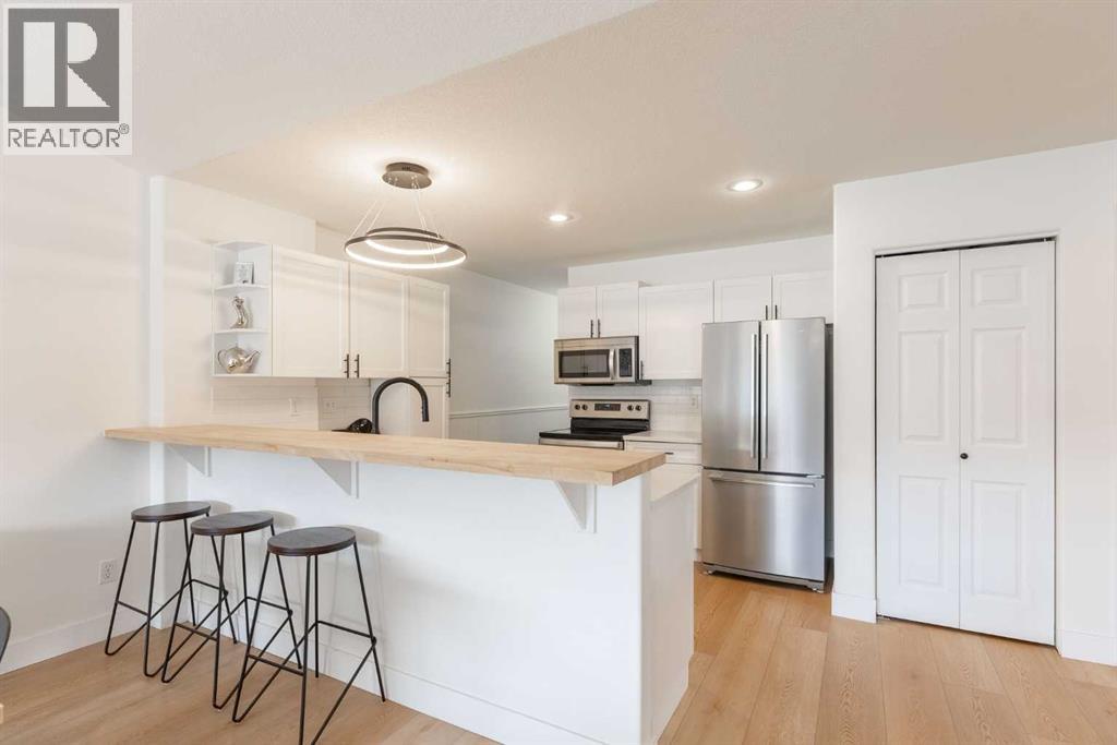 A, 414 Canyon Boulevard W, Lethbridge, Alberta  T1K 6V2 - Photo 7 - A2340630