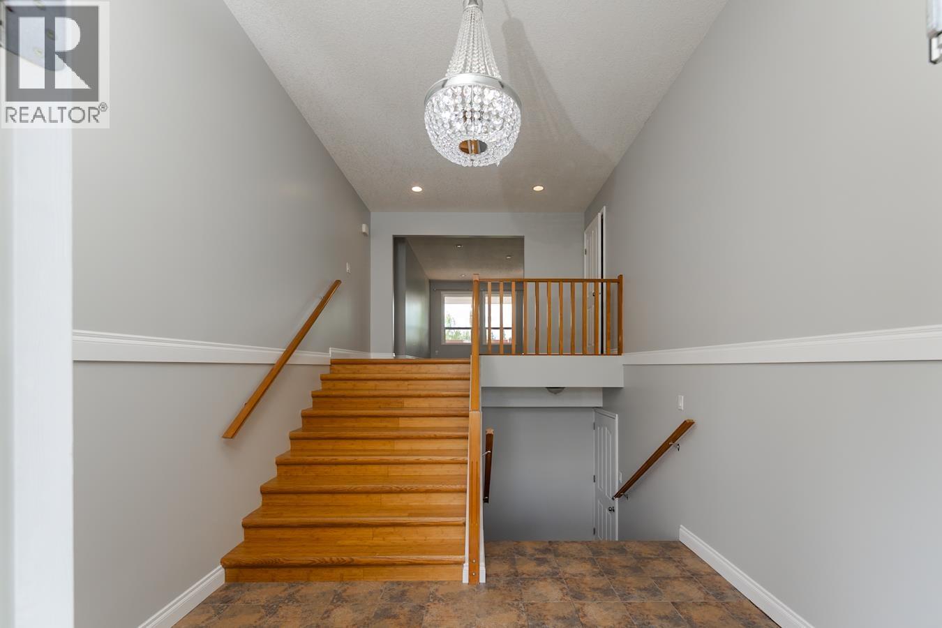 5772 Heyer Road, Prince George, British Columbia  V2N 6J4 - Photo 5 - R3158969