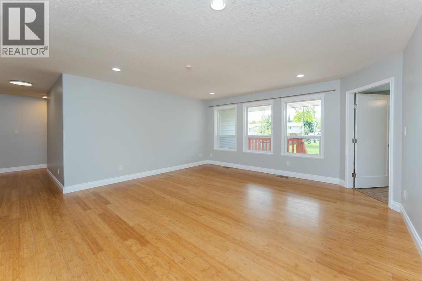 5772 Heyer Road, Prince George, British Columbia  V2N 6J4 - Photo 9 - R3158969