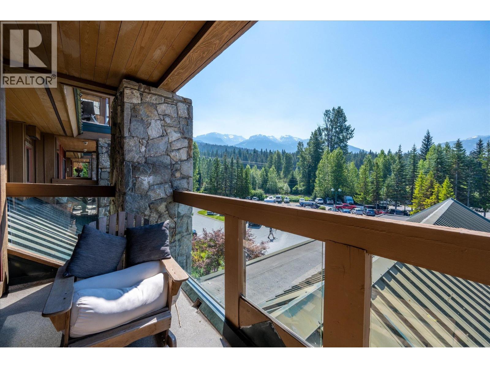 201 8080 Nicklaus North Boulevard, Whistler, British Columbia  V8E 1J7 - Photo 10 - R3159237