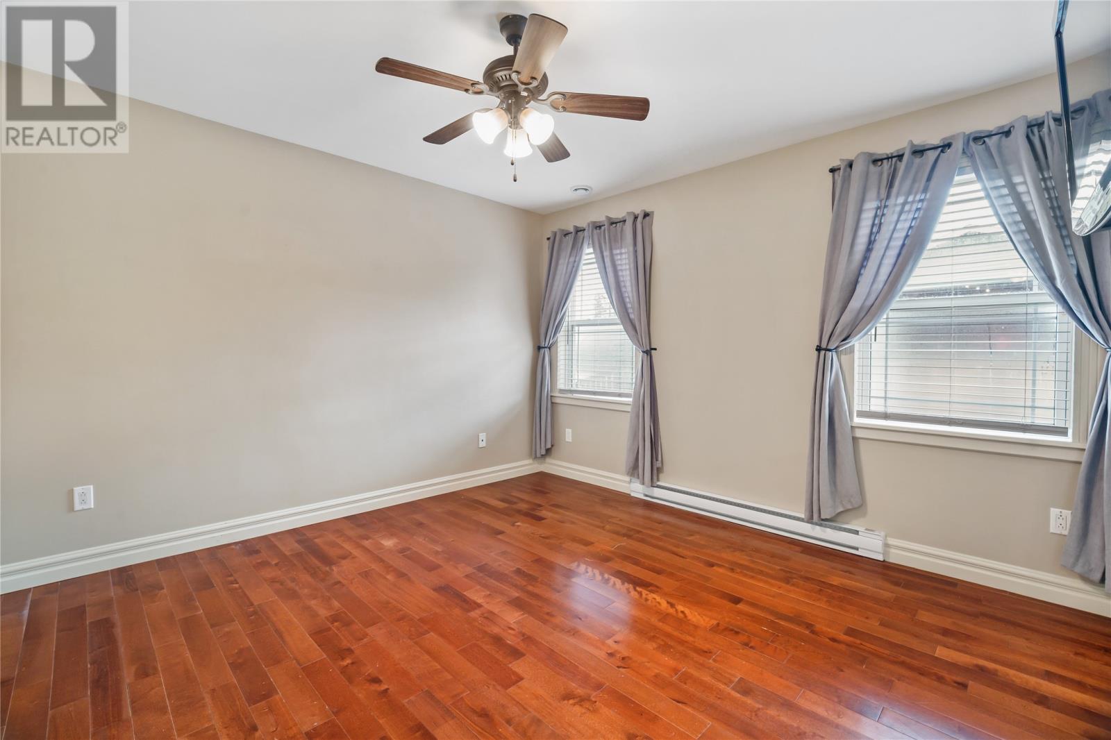15 Hartland Avenue, Paradise — photo 14