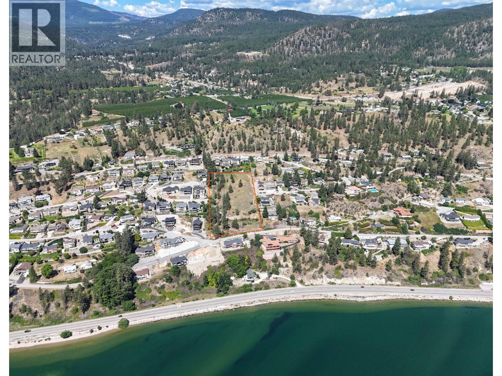 6446 Renfrew Road, Peachland, British Columbia  V0H 1X7 - Photo 4 - 10372989