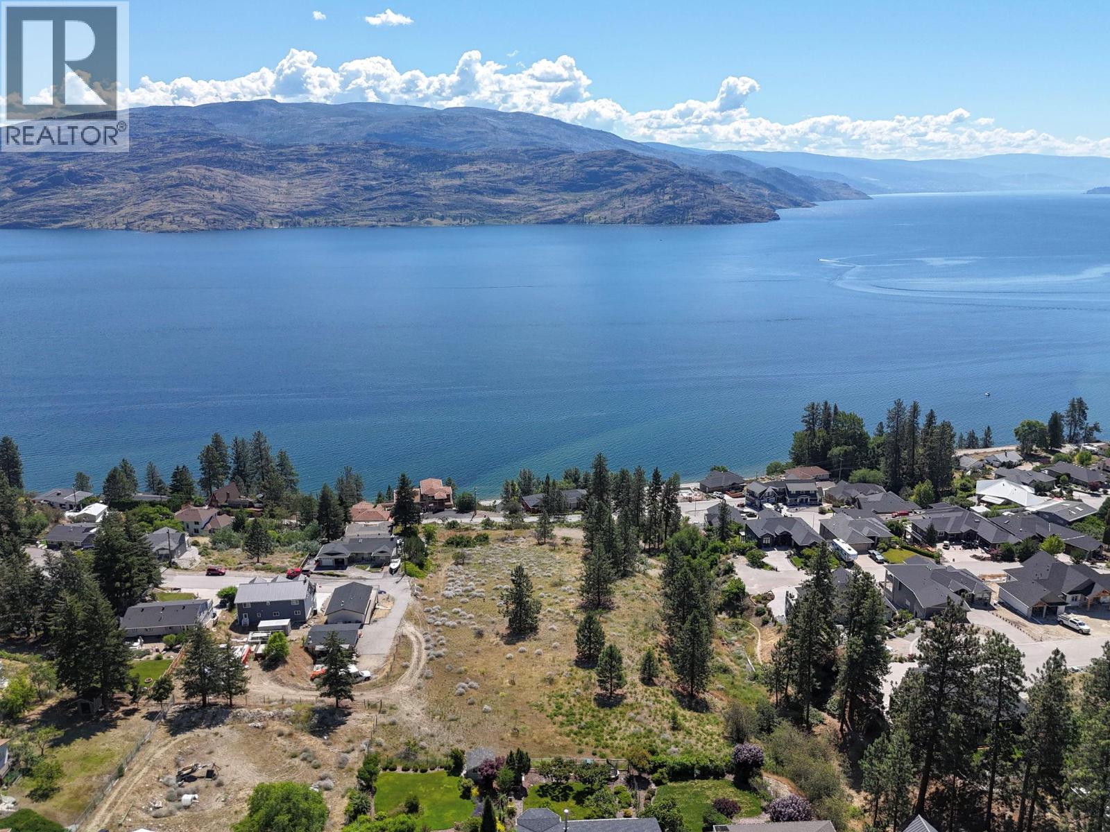 6446 Renfrew Road, Peachland, British Columbia