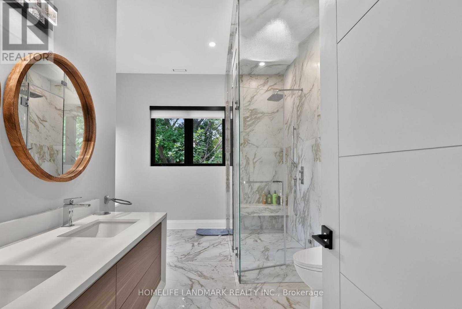 6423 Dunray Crescent, Mississauga, Ontario  L5N 1E7 - Photo 18 - W13718996