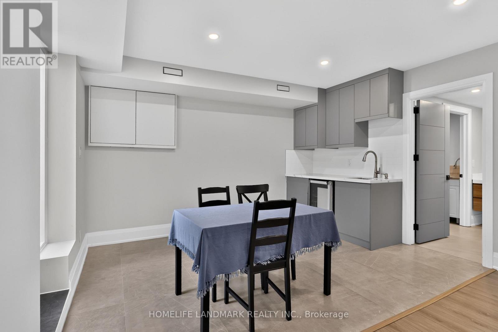6423 Dunray Crescent, Mississauga, Ontario  L5N 1E7 - Photo 33 - W13718996