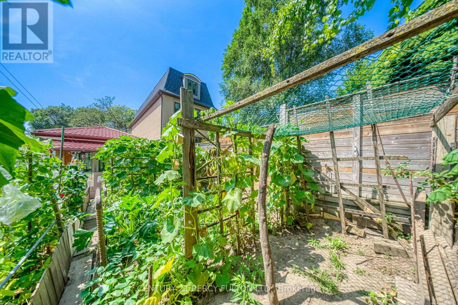 15 Haverson Boulevard, Toronto, Ontario  M6M 3J5 - Photo 20 - W13719000