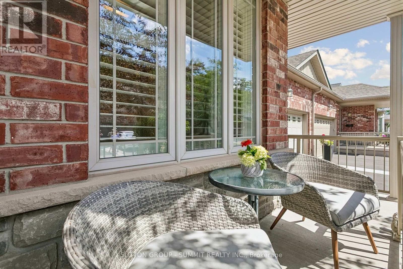 223 - 2120 Itabashi Way, Burlington, Ontario  L7M 0V3 - Photo 4 - W13719088