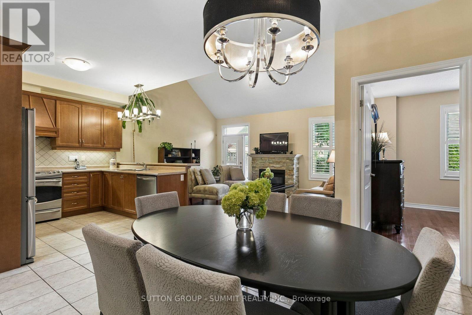 223 - 2120 Itabashi Way, Burlington, Ontario  L7M 0V3 - Photo 5 - W13719088