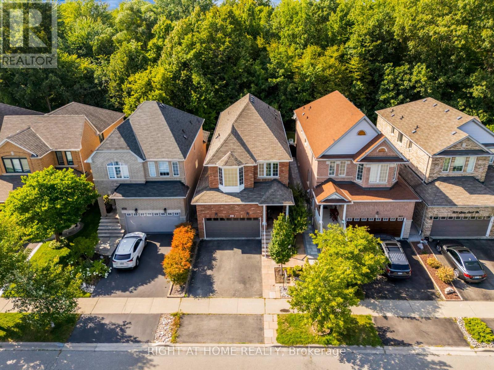 3833 QUIET CREEK DRIVE, Mississauga, Ontario