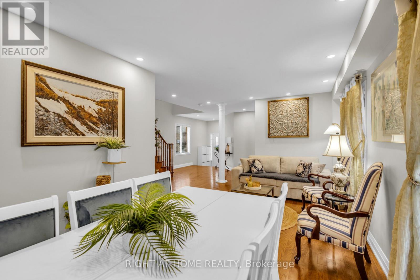 3833 Quiet Creek Drive, Mississauga, Ontario  L5M 8B1 - Photo 12 - W13719106