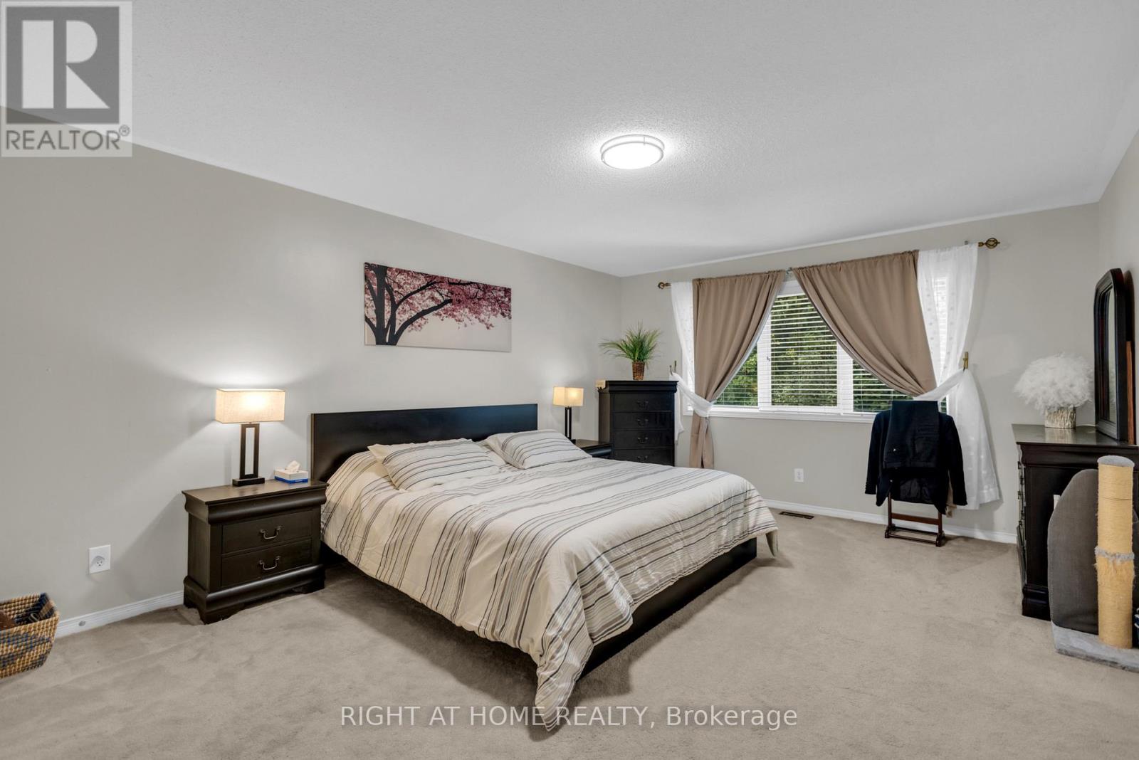 3833 Quiet Creek Drive, Mississauga, Ontario  L5M 8B1 - Photo 25 - W13719106