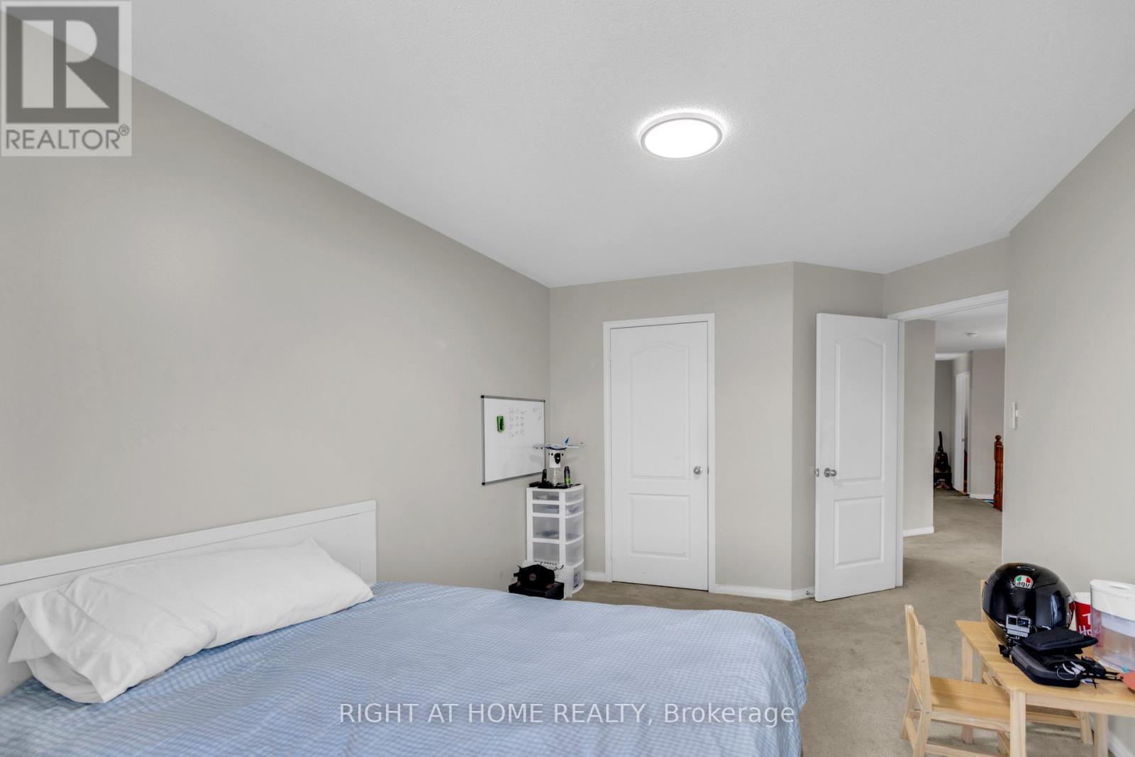 3833 Quiet Creek Drive, Mississauga, Ontario  L5M 8B1 - Photo 35 - W13719106