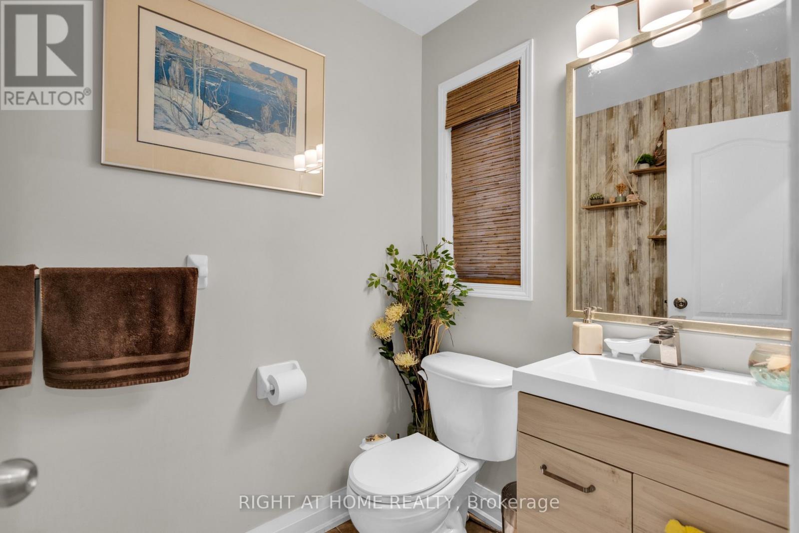 3833 Quiet Creek Drive, Mississauga, Ontario  L5M 8B1 - Photo 8 - W13719106